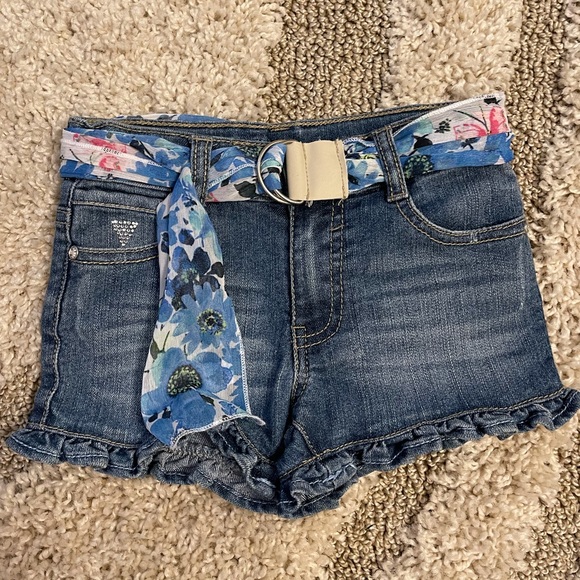 Guess Los Angeles 2 pc set Top with Belted Shorts Sz 5 in Girls Adorable! - Picture 5 of 11
